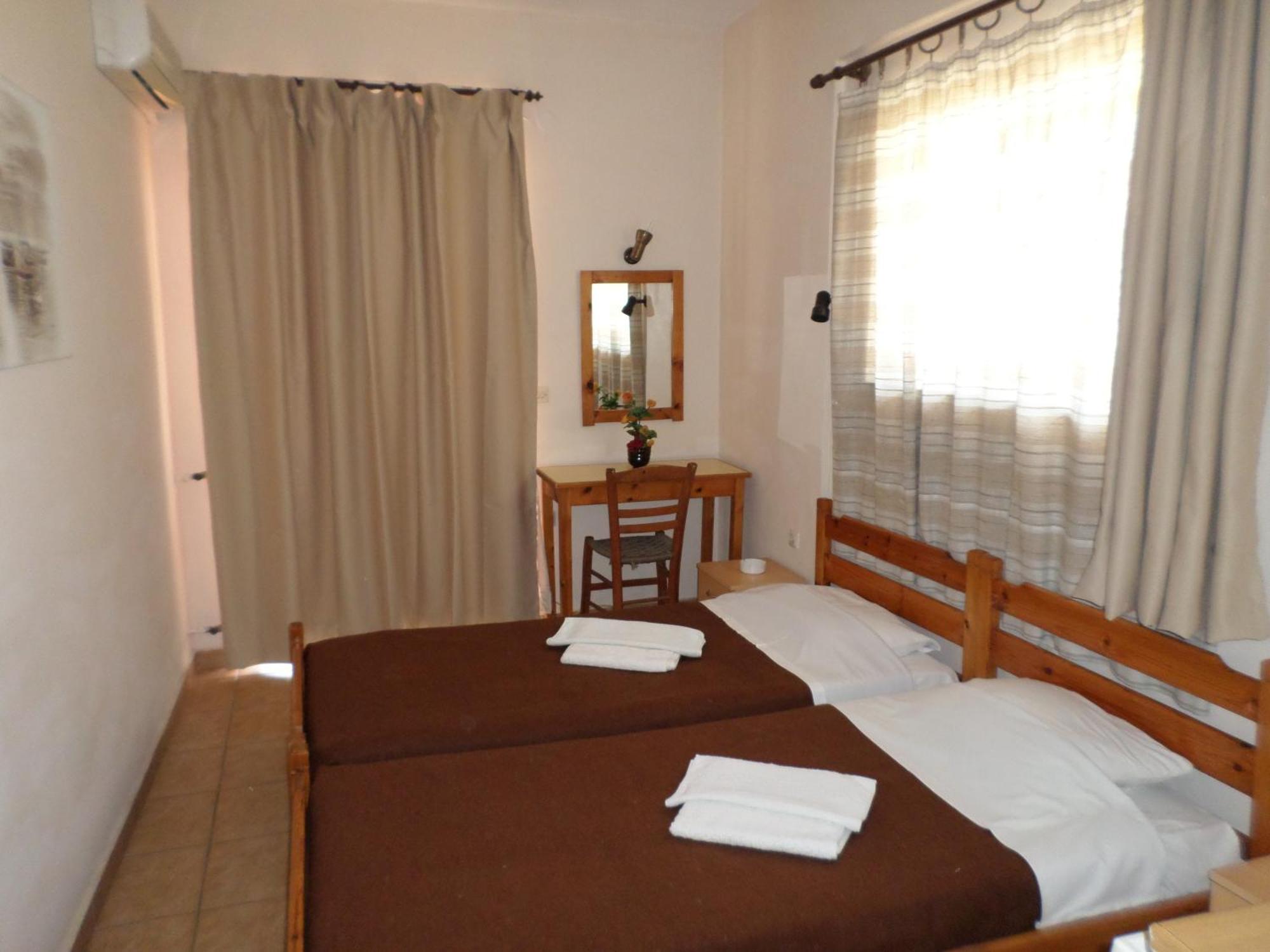 Tina Hotel La Canée Chambre photo