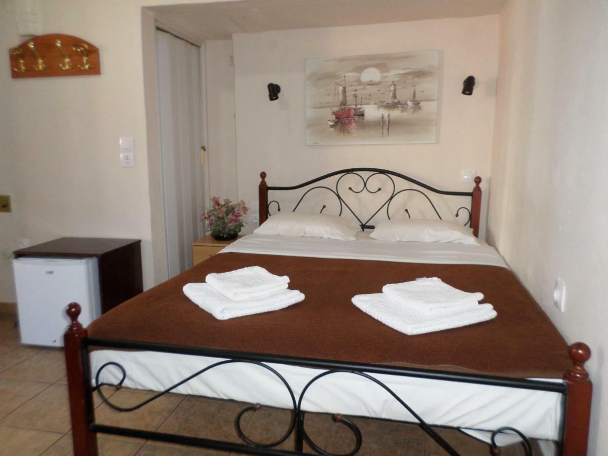 Tina Hotel La Canée Extérieur photo